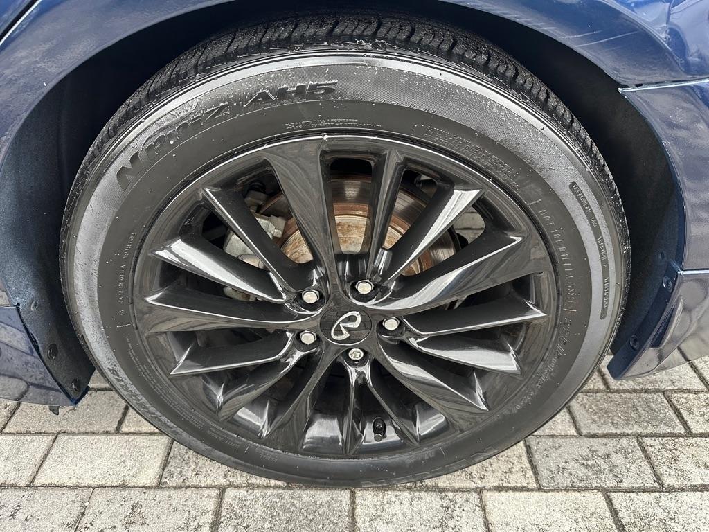 Infiniti Q50 LUXE RWD 2023