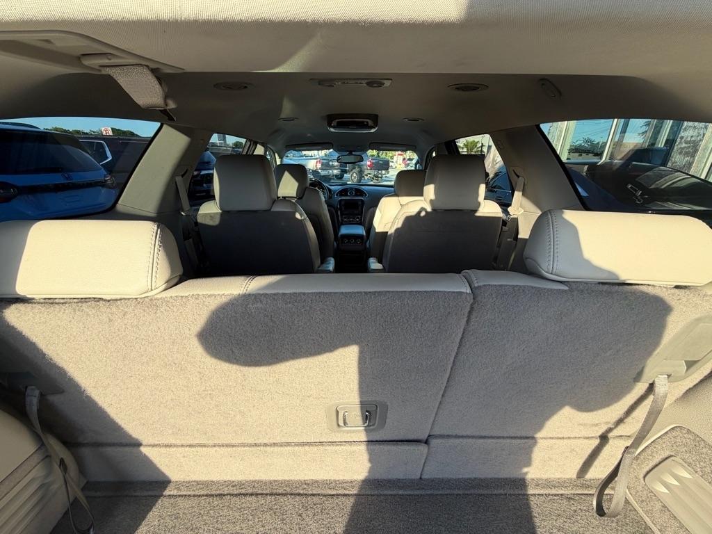 Buick Enclave FWD 4dr Leather 2014