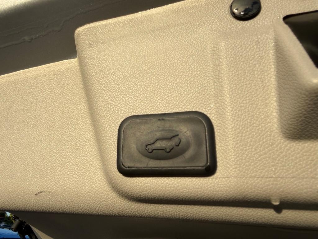 Buick Enclave FWD 4dr Leather 2014