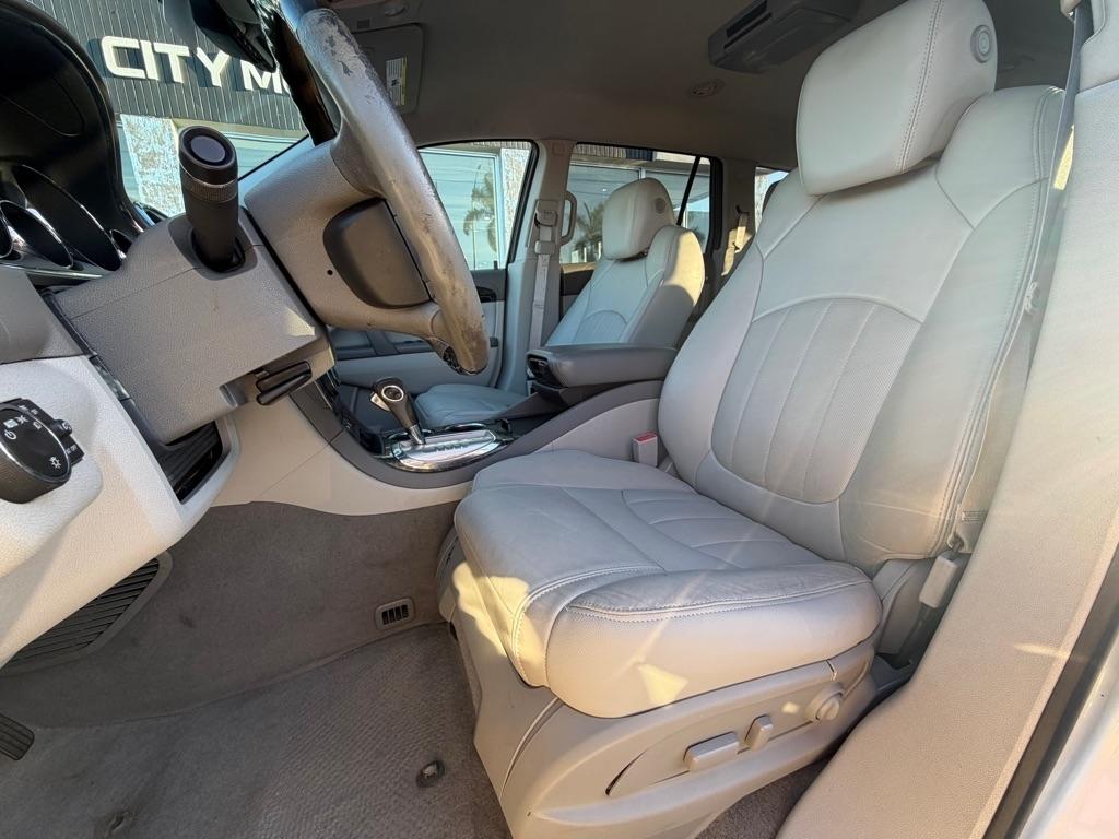 Buick Enclave FWD 4dr Leather 2014