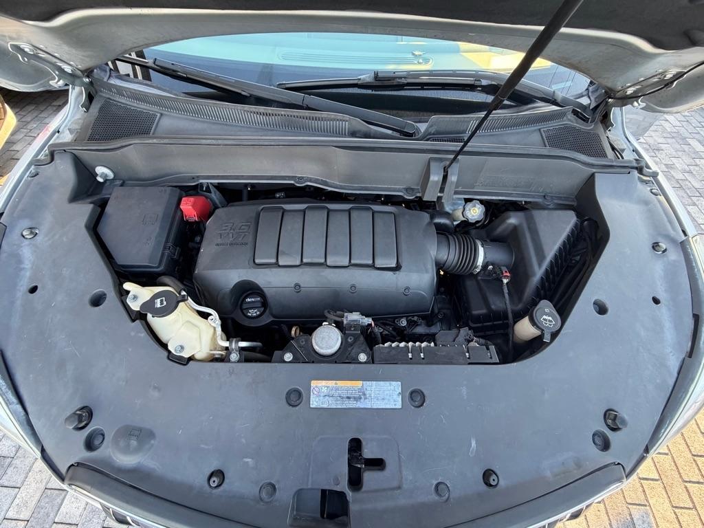 Buick Enclave FWD 4dr Leather 2014