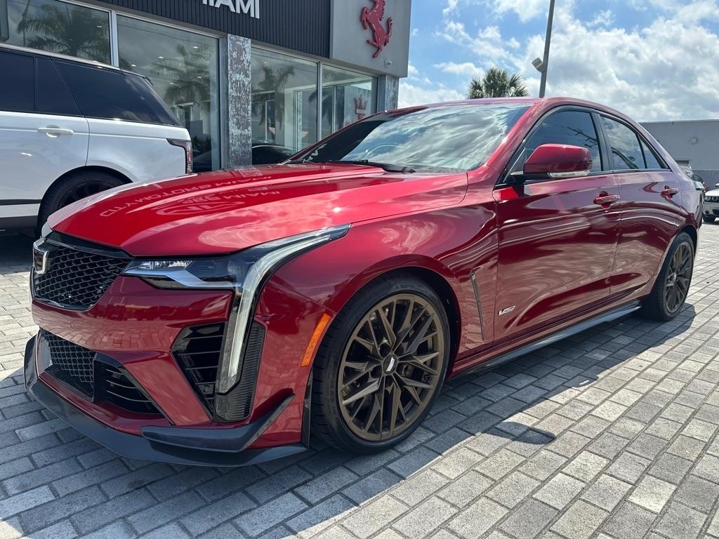 Cadillac CT4-V 4dr Sdn Blackwing 2022