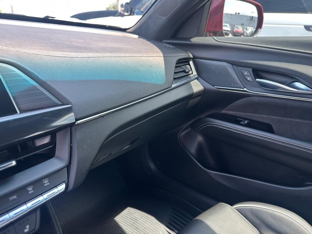 Cadillac CT4-V 4dr Sdn Blackwing 2022