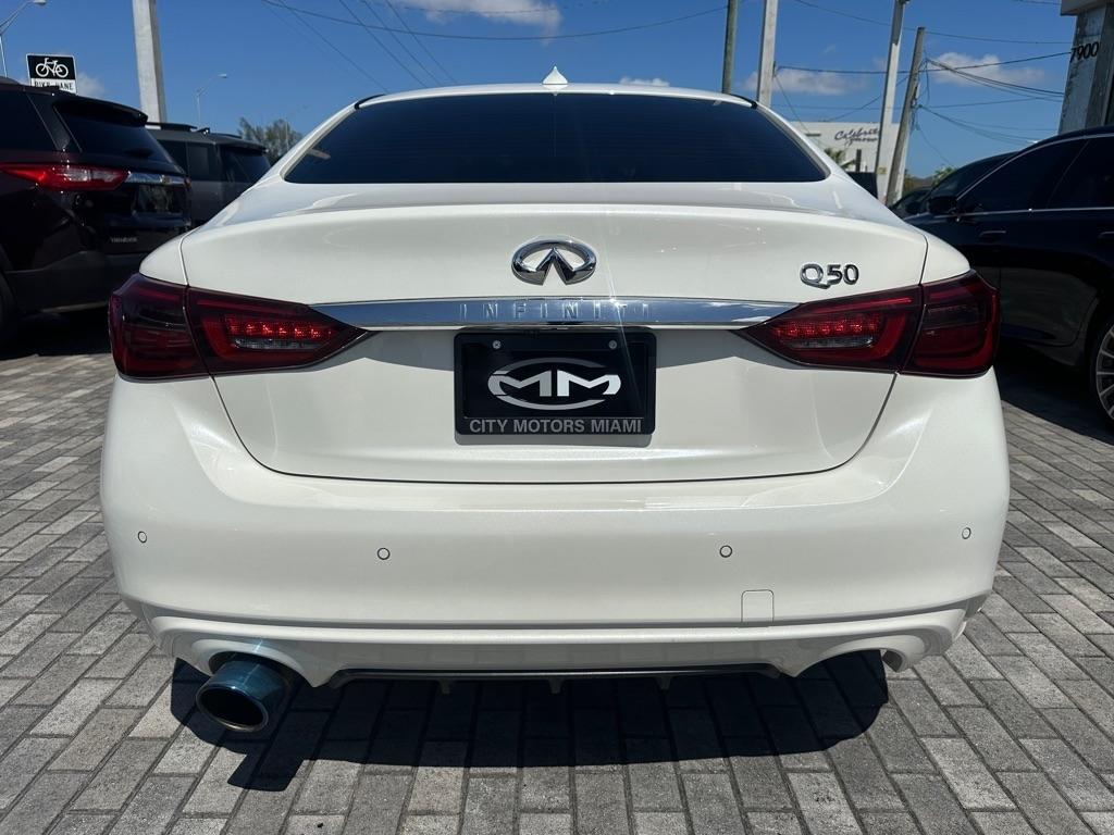 Infiniti Q50 LUXE RWD 2024