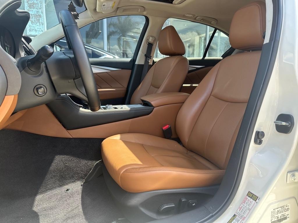 Infiniti Q50 LUXE RWD 2024