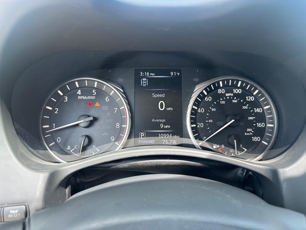 Infiniti Q50 LUXE RWD 2024