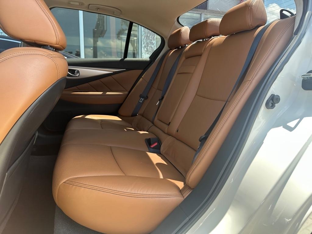 Infiniti Q50 LUXE RWD 2024