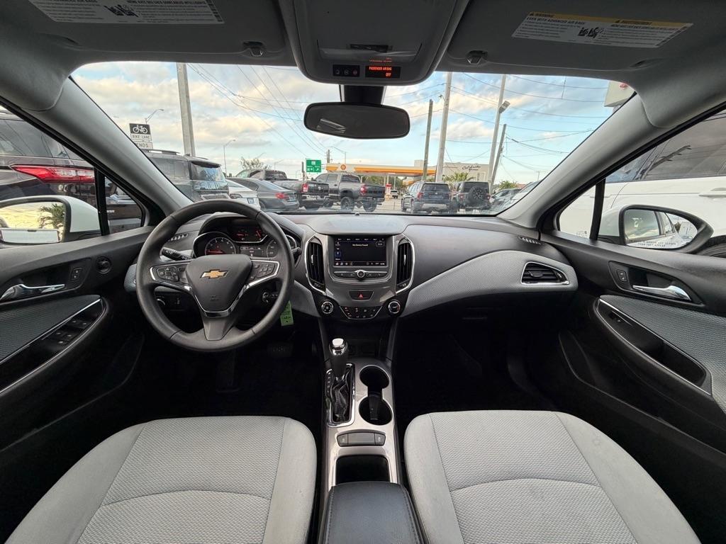 Chevrolet Cruze 4dr Sdn LS 2019