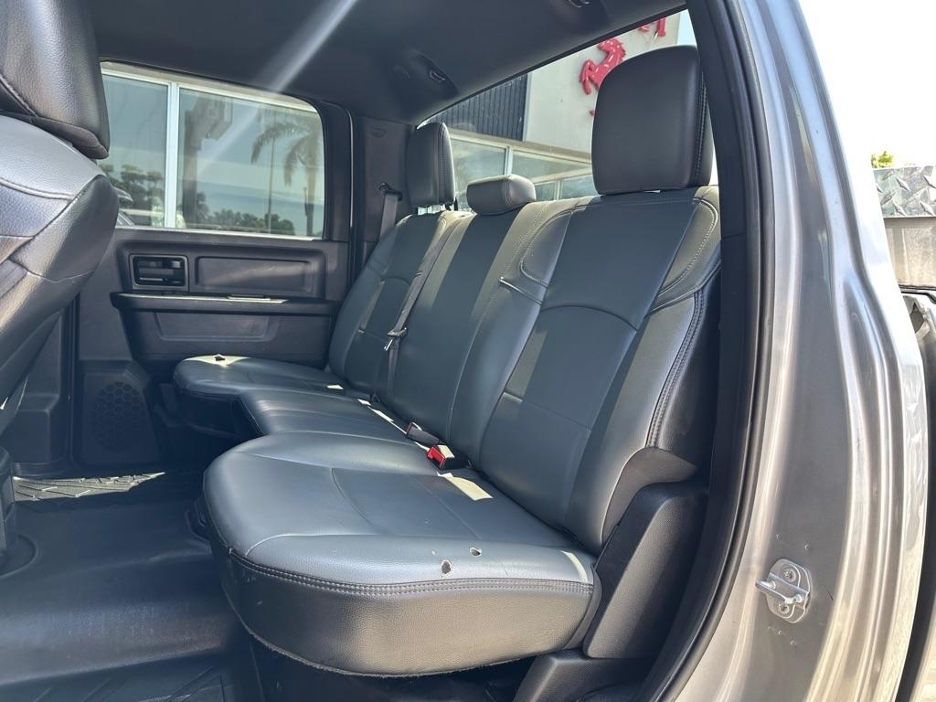 RAM 3500 Tradesman 4x4 Crew Cab 8' Box 2022