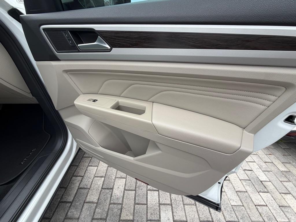 Volkswagen Atlas 2.0T SE FWD 2023