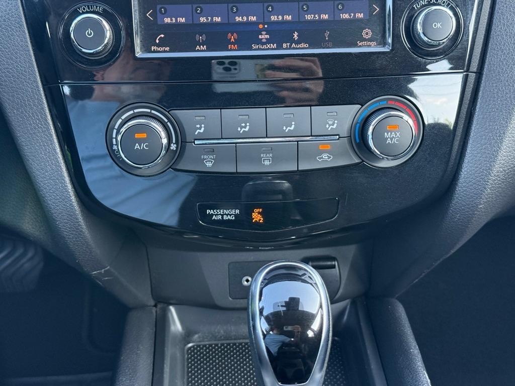 Nissan Rogue Sport AWD S 2022
