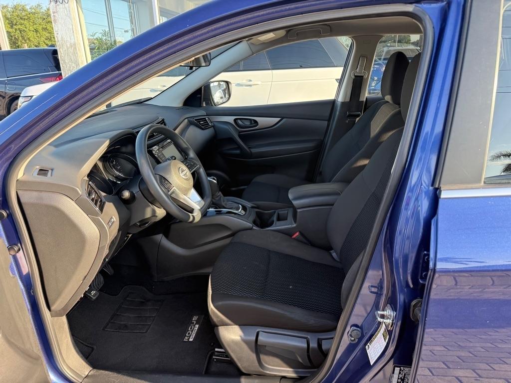 Nissan Rogue Sport AWD S 2022