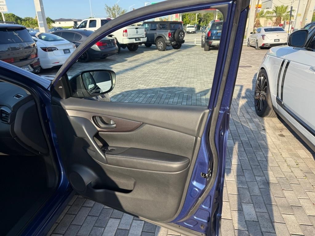 Nissan Rogue Sport AWD S 2022