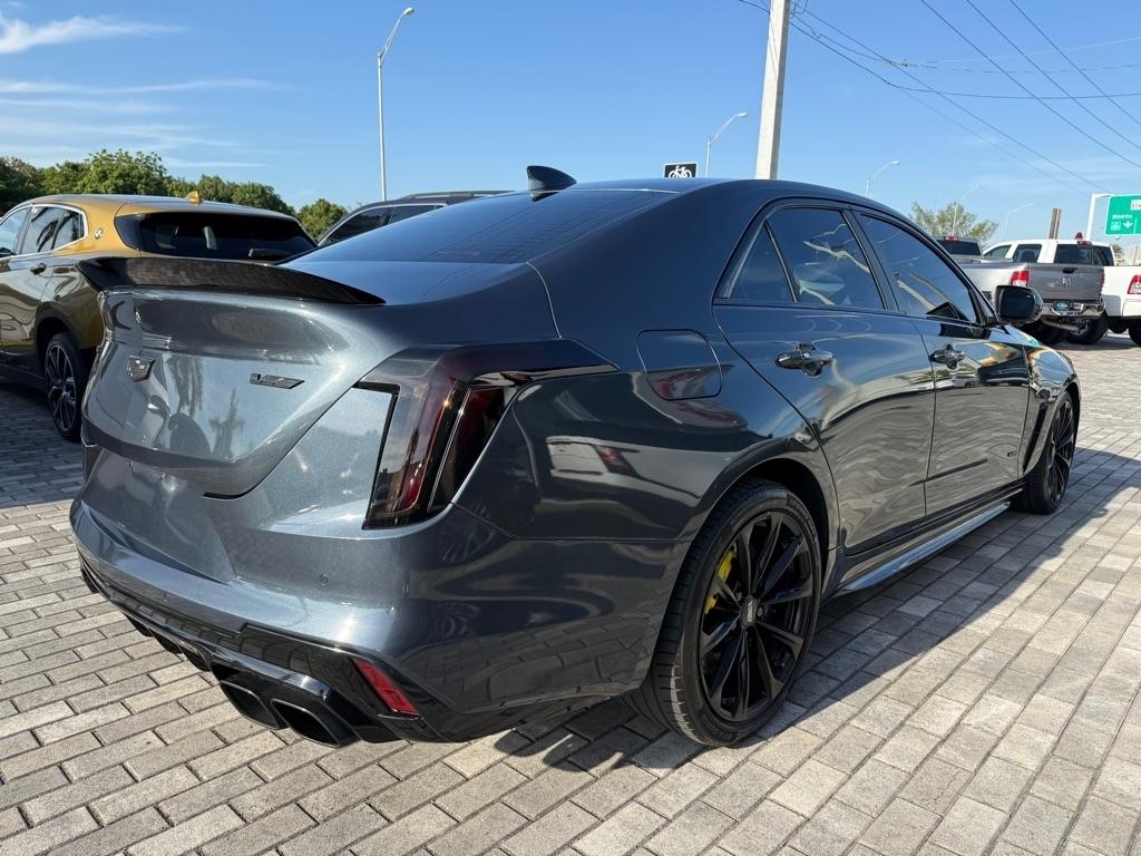 Cadillac CT4-V 4dr Sdn Blackwing 2022