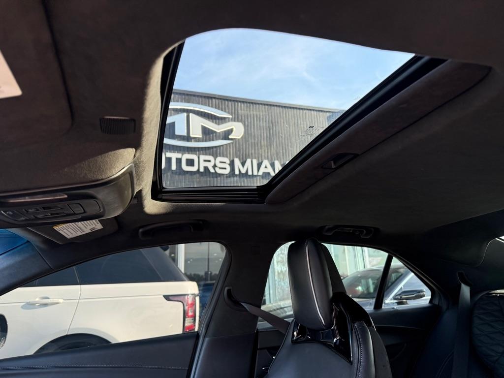 Cadillac CT4-V 4dr Sdn Blackwing 2022