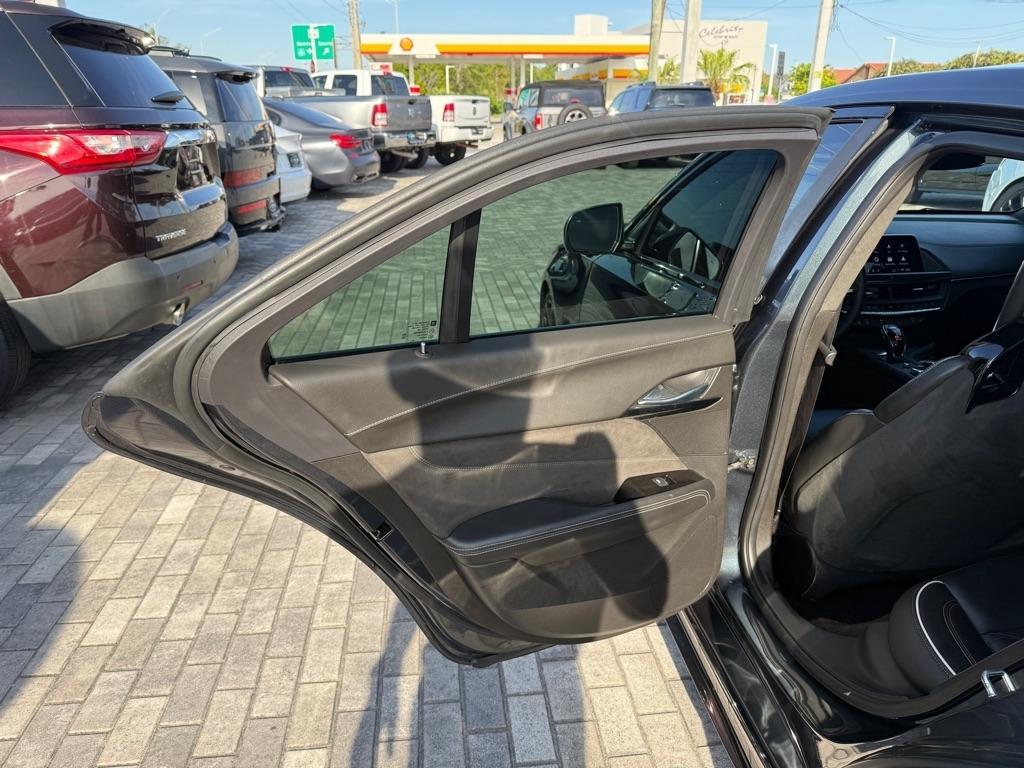 Cadillac CT4-V 4dr Sdn Blackwing 2022