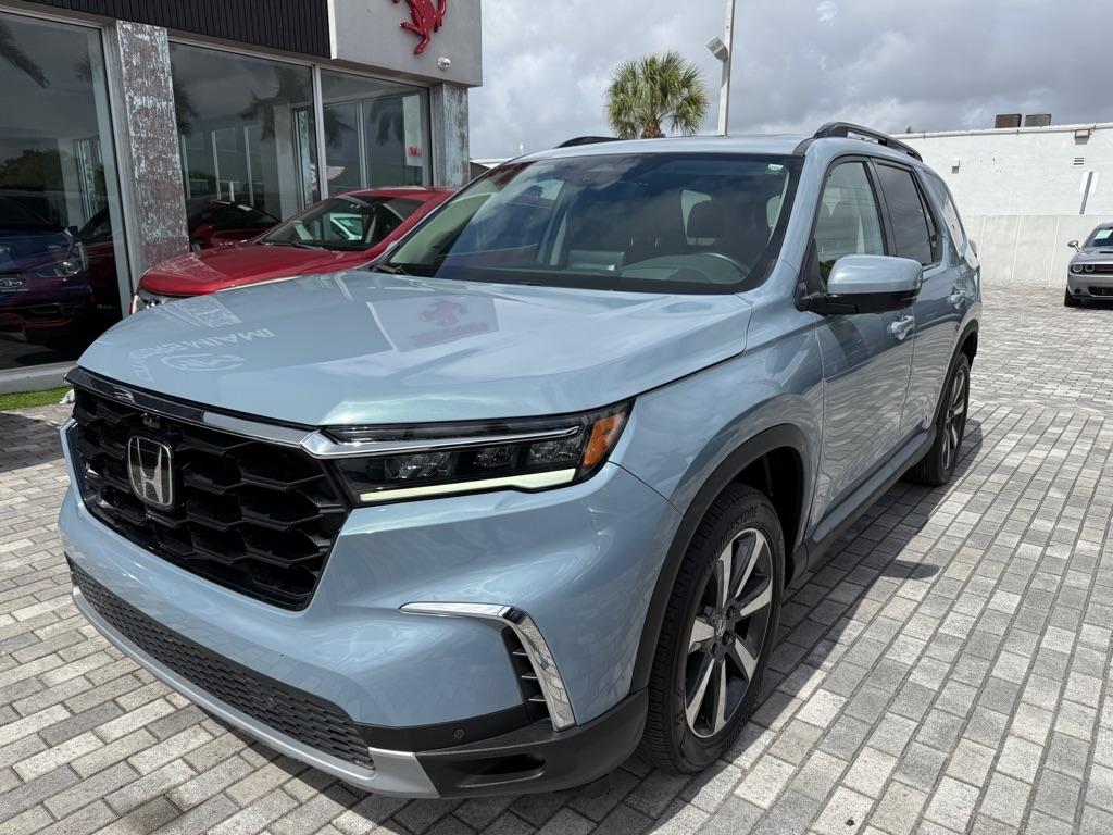Honda Pilot Elite AWD 2024