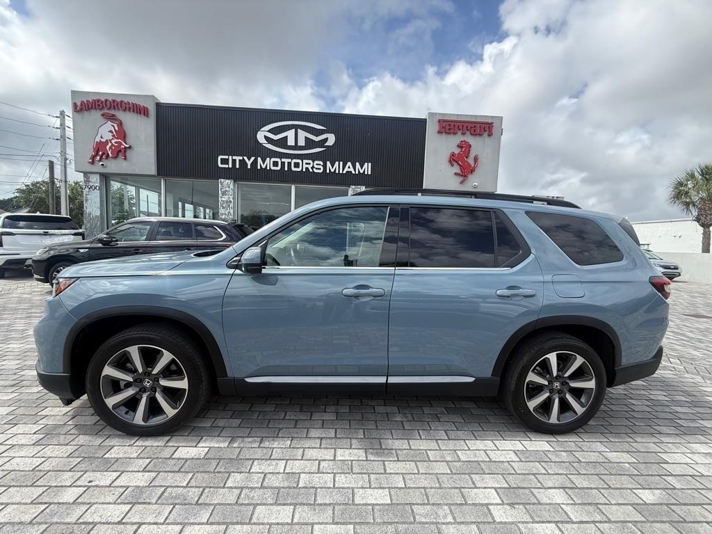 Honda Pilot Elite AWD 2024