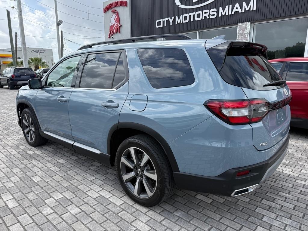 Honda Pilot Elite AWD 2024