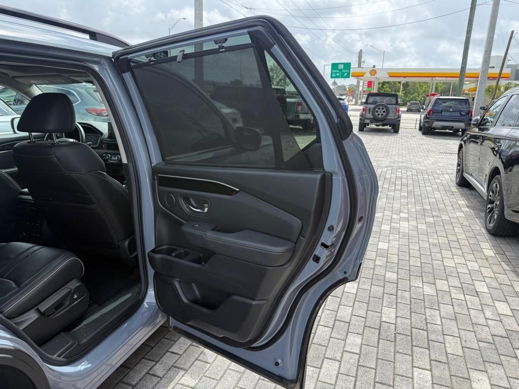 Honda Pilot Elite AWD 2024