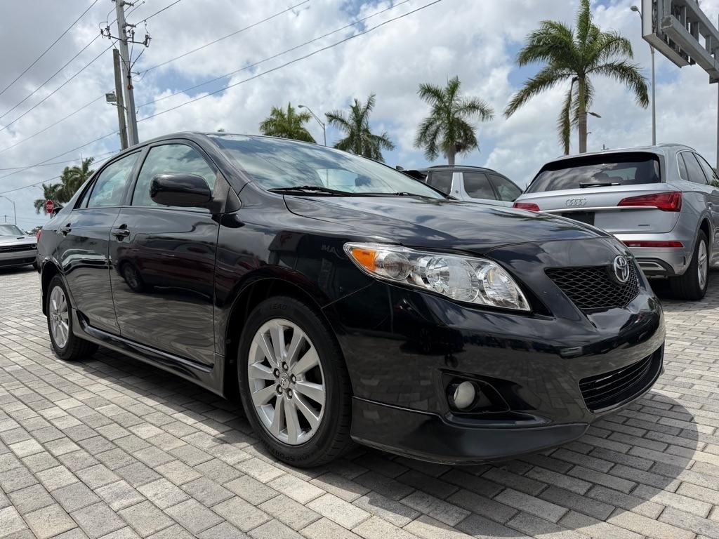2010 Toyota Corolla Base AT's photo