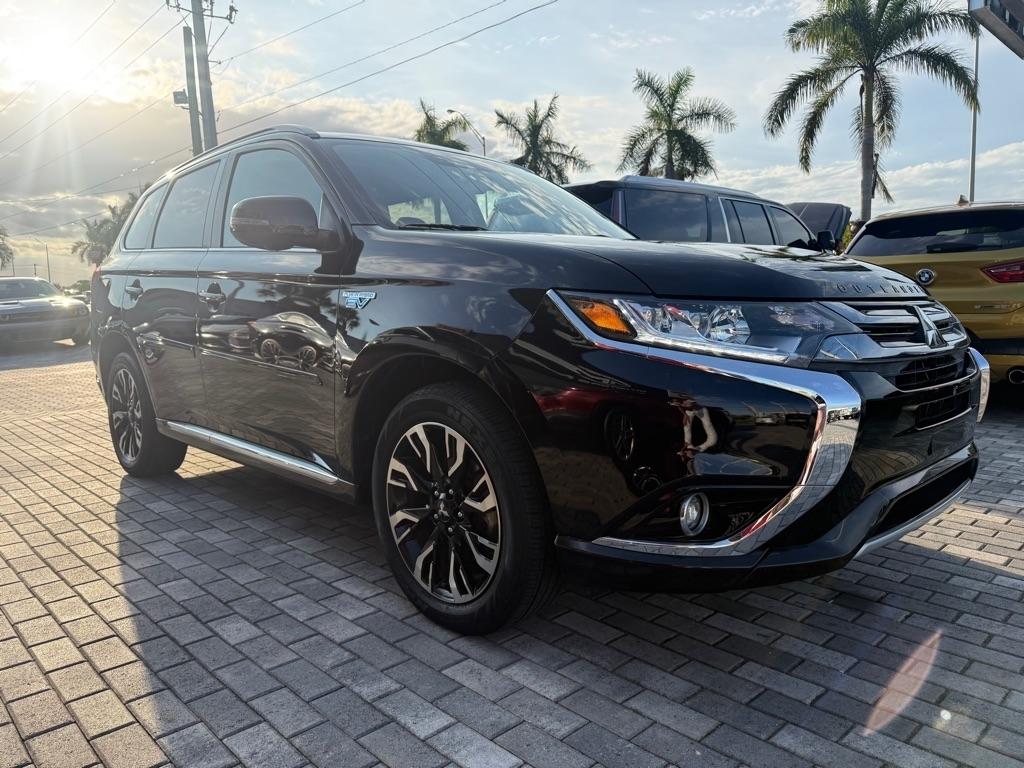Mitsubishi Outlander PHEV SEL S-AWC 2018