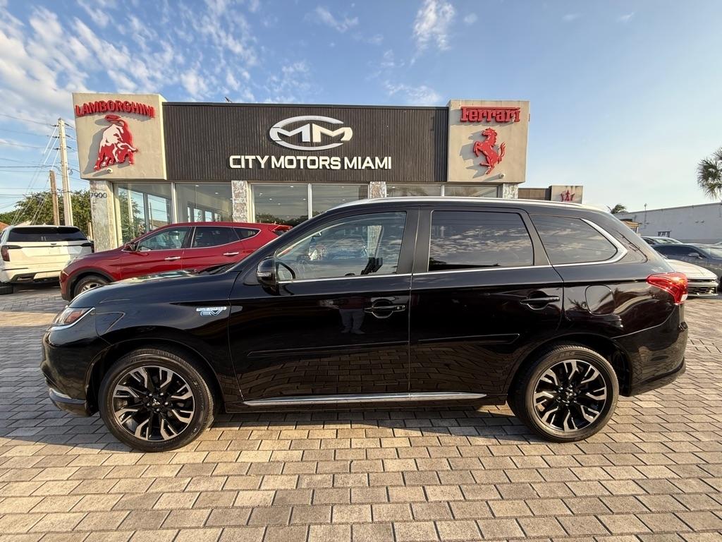 Mitsubishi Outlander PHEV SEL S-AWC 2018
