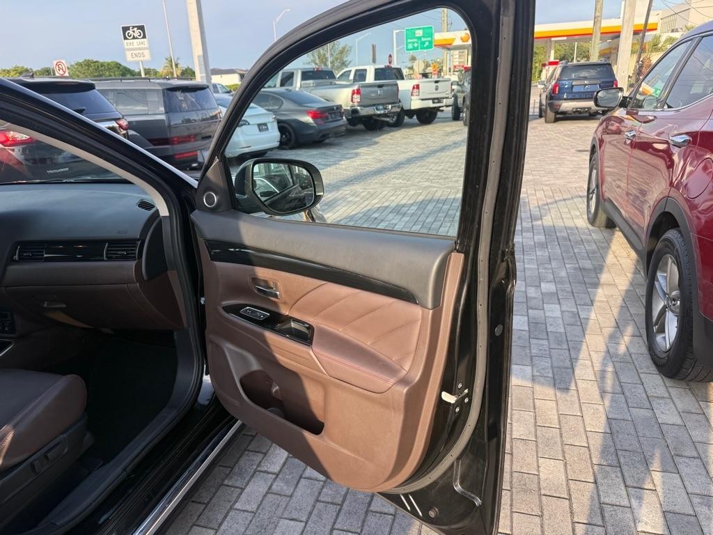 Mitsubishi Outlander PHEV SEL S-AWC 2018
