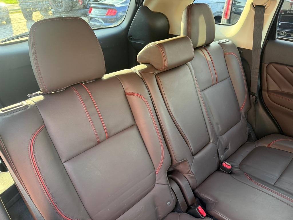 Mitsubishi Outlander PHEV SEL S-AWC 2018