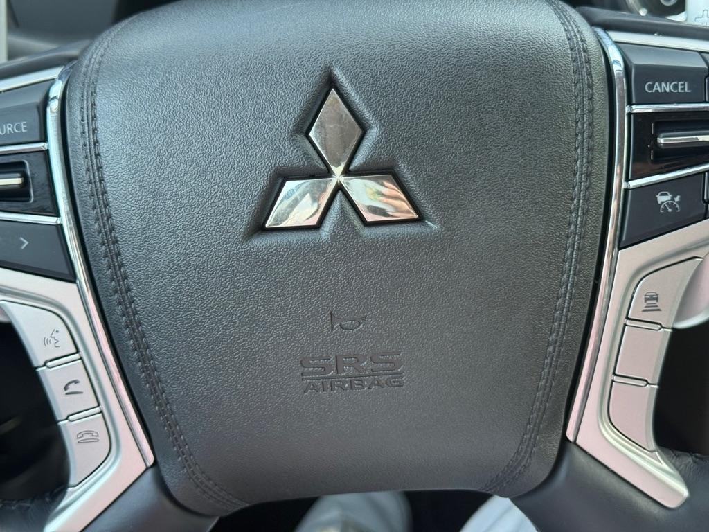 Mitsubishi Outlander PHEV SEL S-AWC 2018
