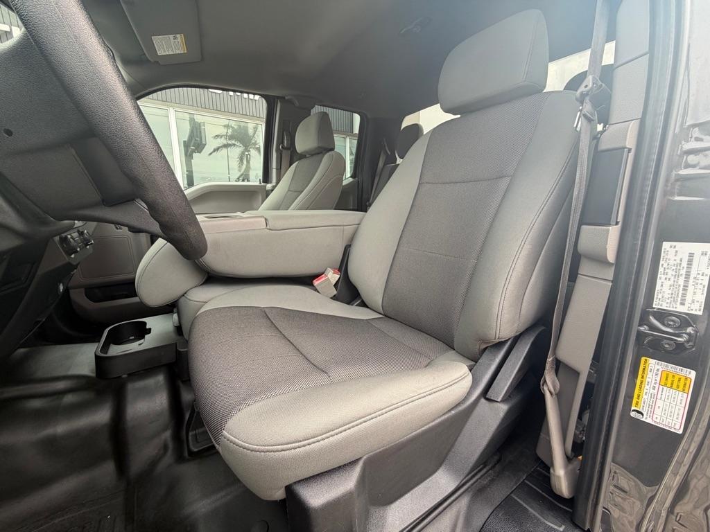 Ford F-150 XL 4WD SuperCab 6.5' Box 2019