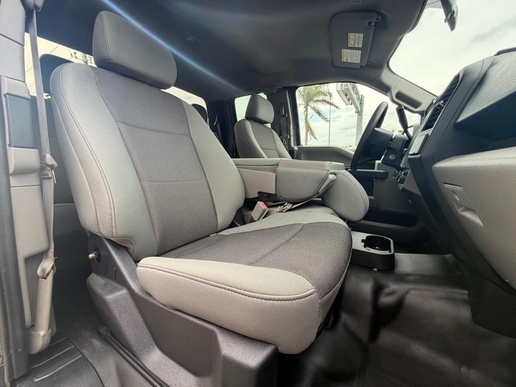 Ford F-150 XL 4WD SuperCab 6.5' Box 2019