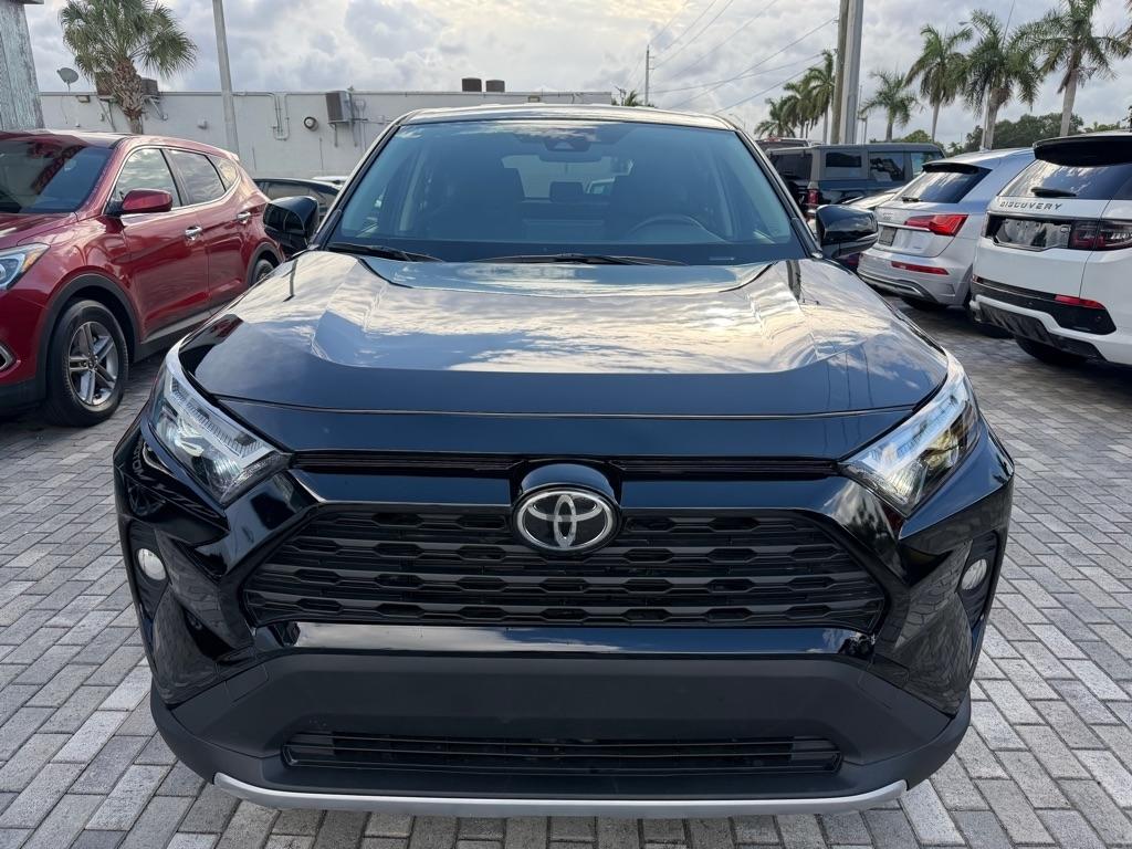 Toyota RAV4 LE AWD (Natl) 2025