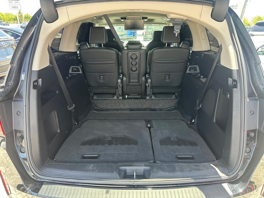 Honda Odyssey Touring Auto 2025