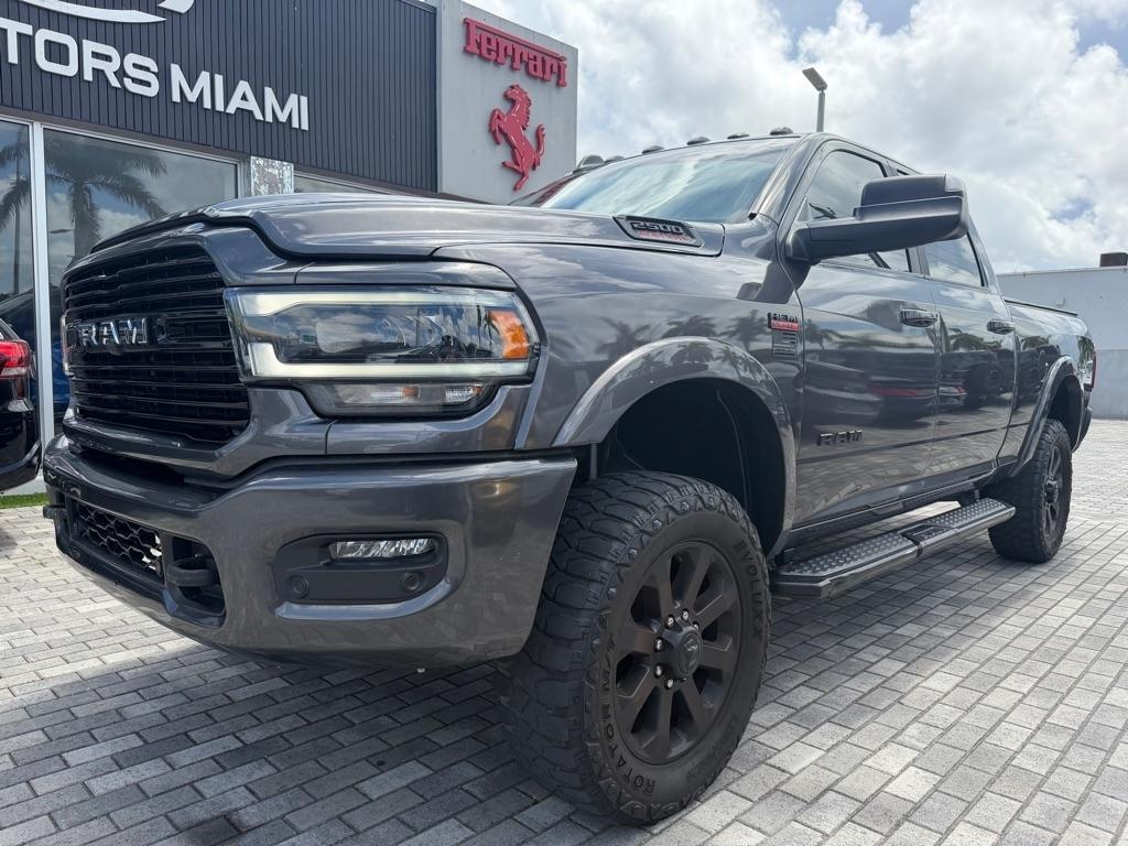 RAM 2500 Laramie 4x4 Crew Cab 6'4" Box 2022