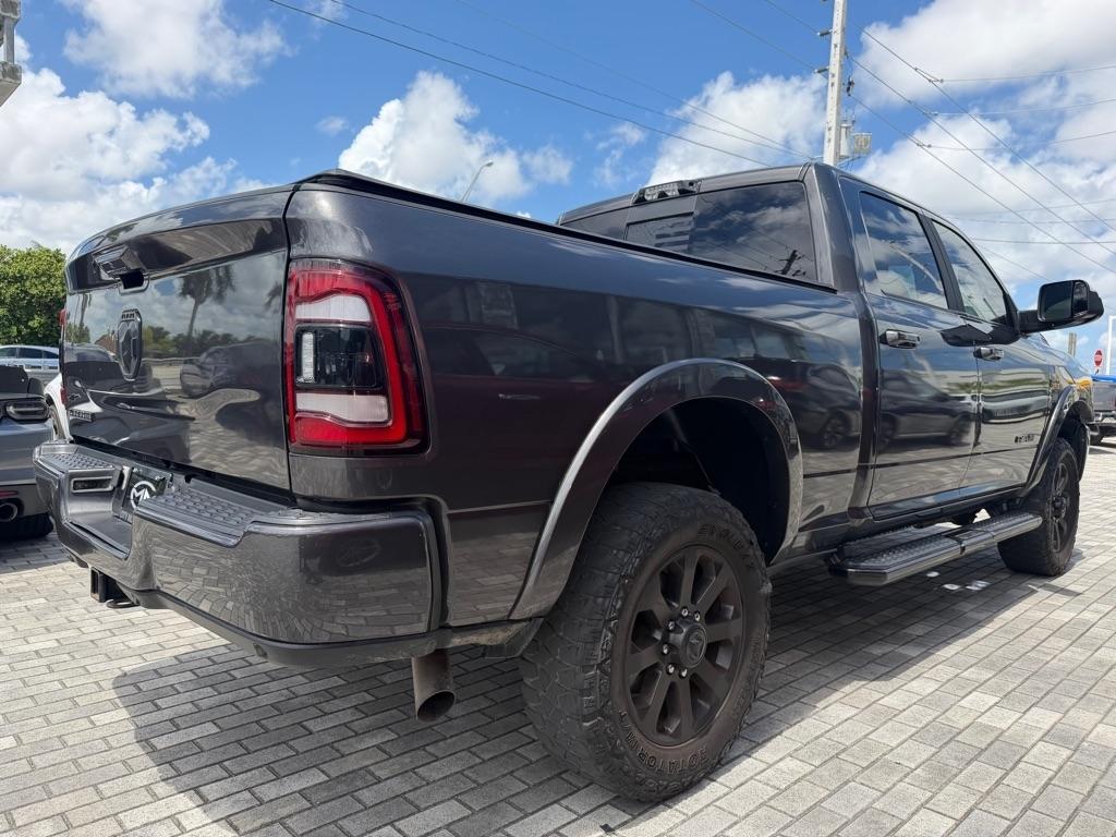 RAM 2500 Laramie 4x4 Crew Cab 6'4" Box 2022