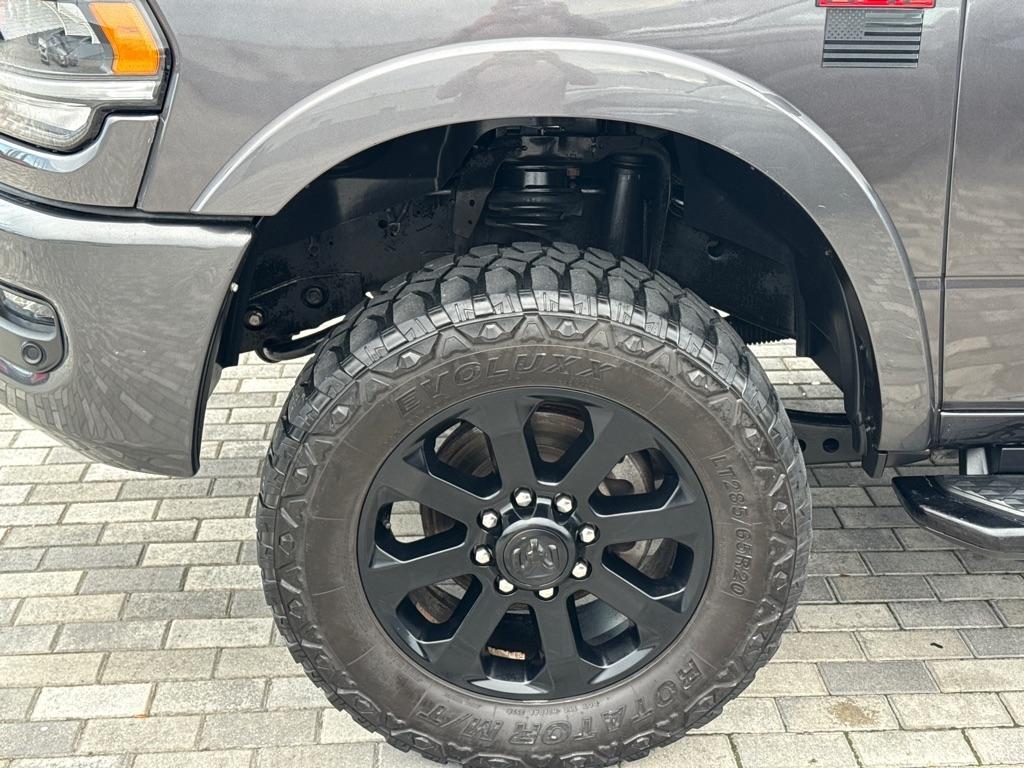RAM 2500 Laramie 4x4 Crew Cab 6'4" Box 2022