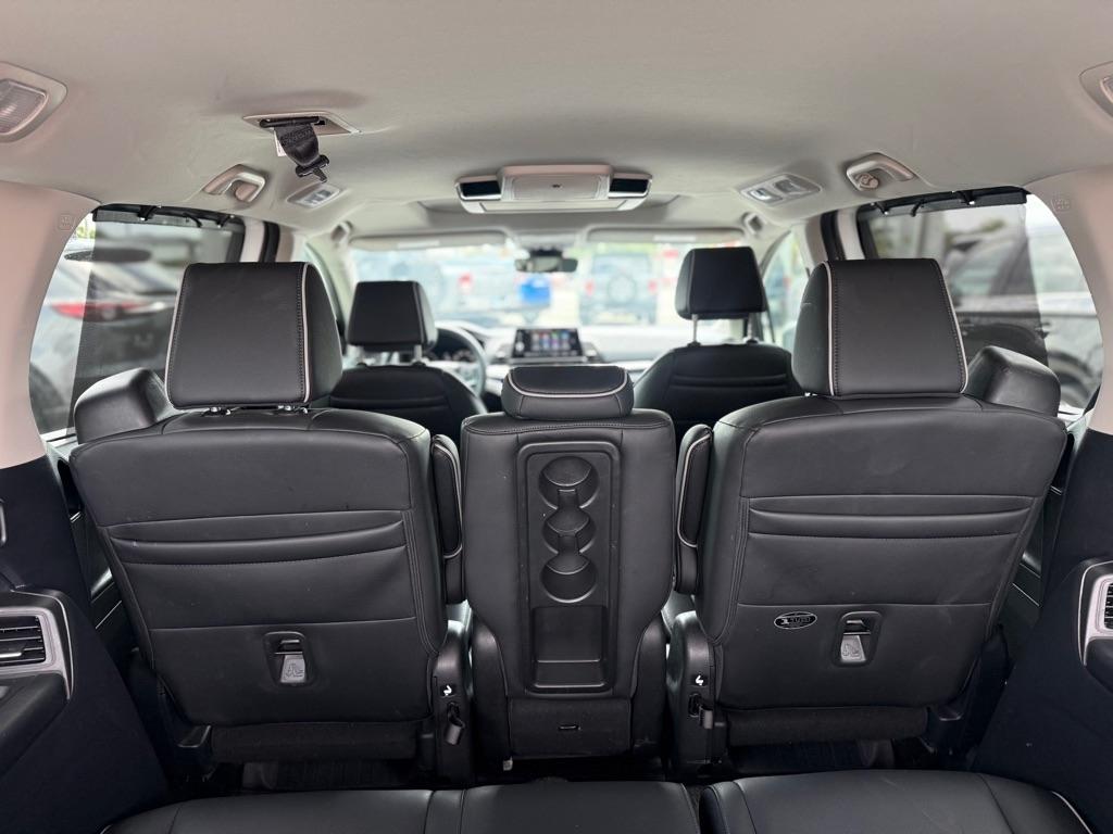 Honda Odyssey Touring Auto 2025