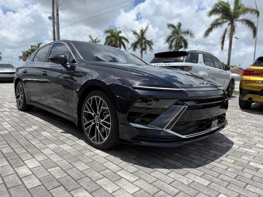 Hyundai Sonata SE FWD 2026
