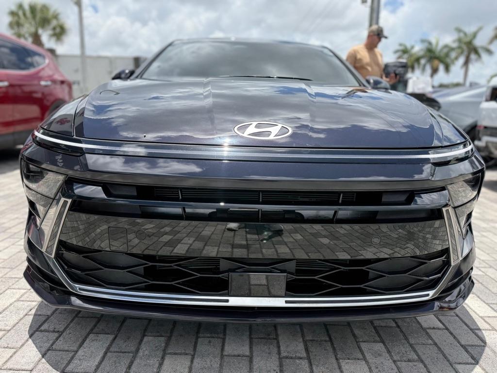 Hyundai Sonata SE FWD 2026
