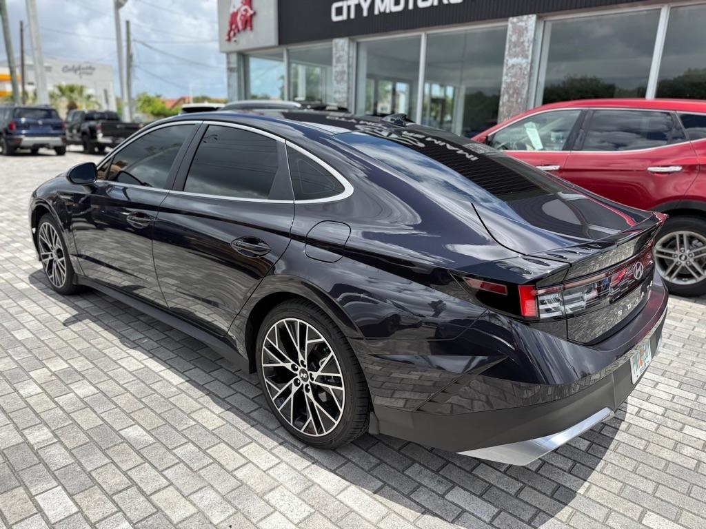 Hyundai Sonata SE FWD 2026