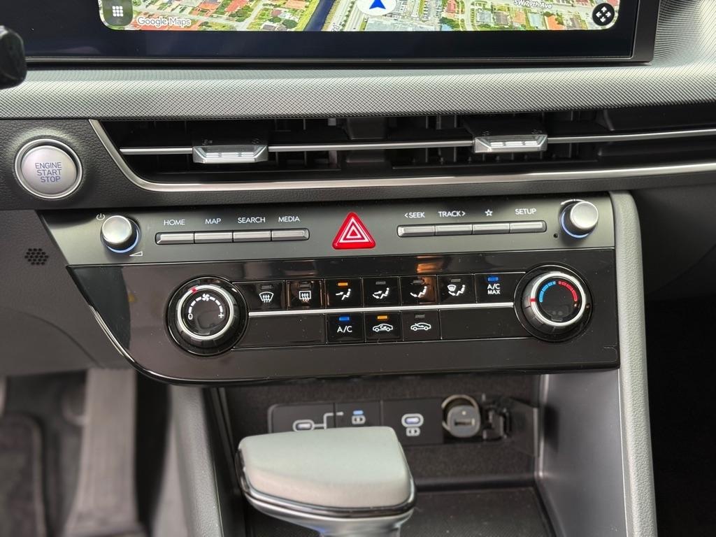 Hyundai Sonata SE FWD 2026