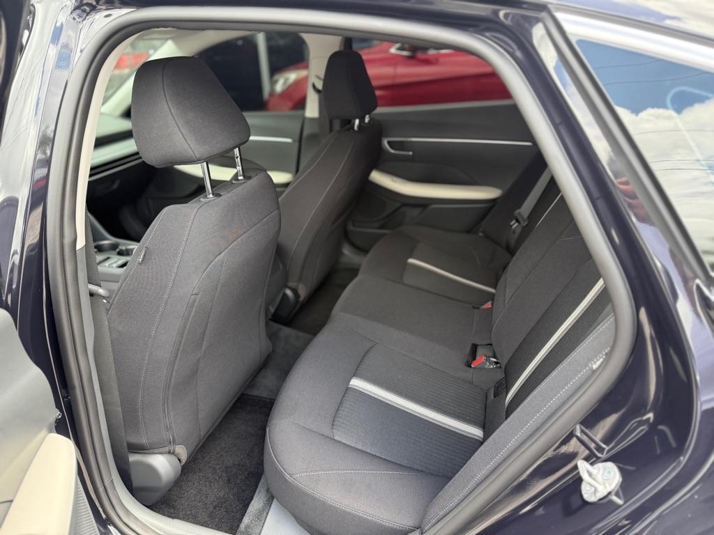 Hyundai Sonata SE FWD 2026