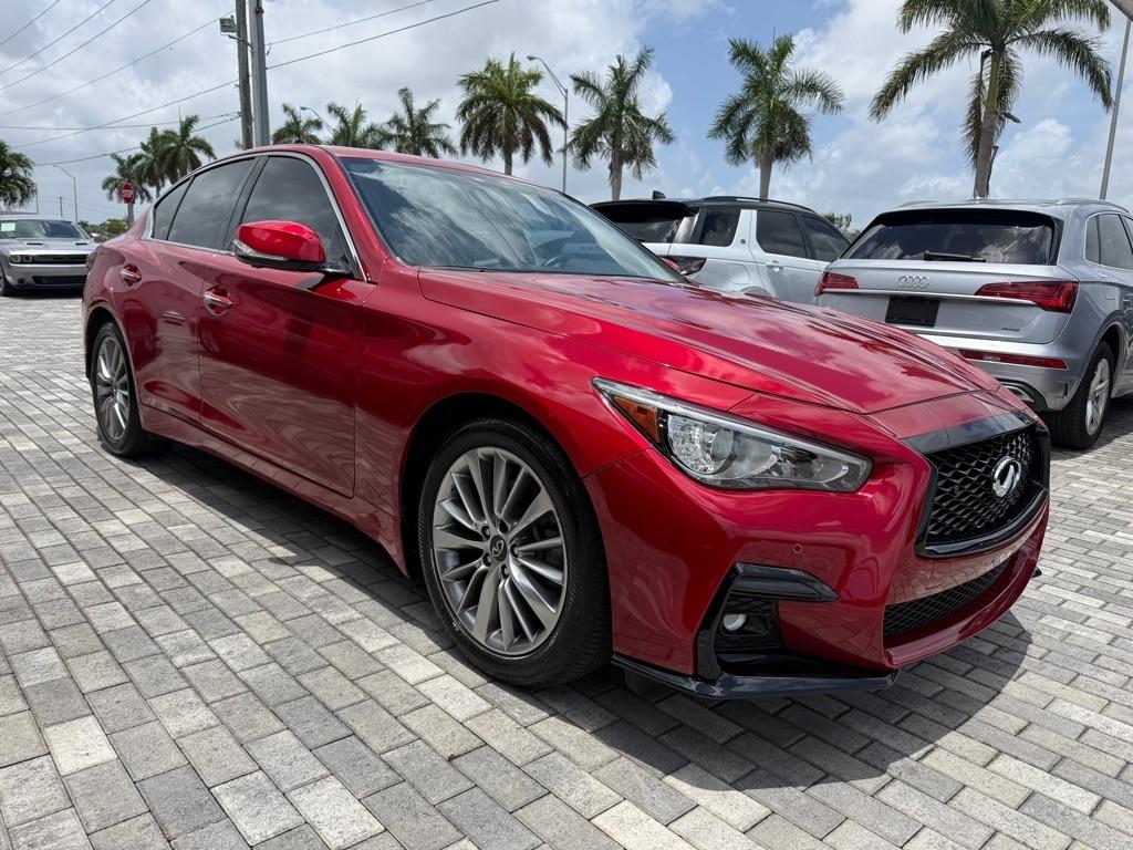 Infiniti Q50 LUXE AWD 2024