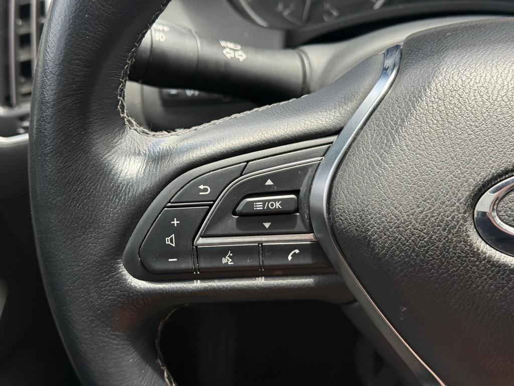 Infiniti Q50 LUXE AWD 2024