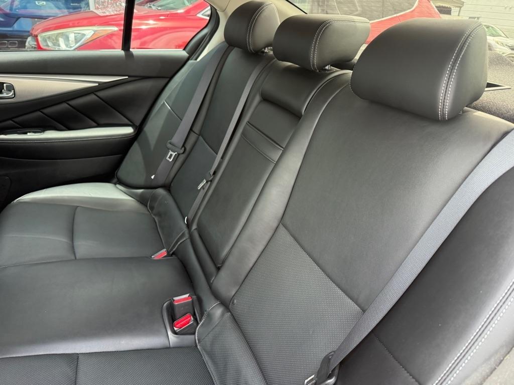 Infiniti Q50 LUXE AWD 2024
