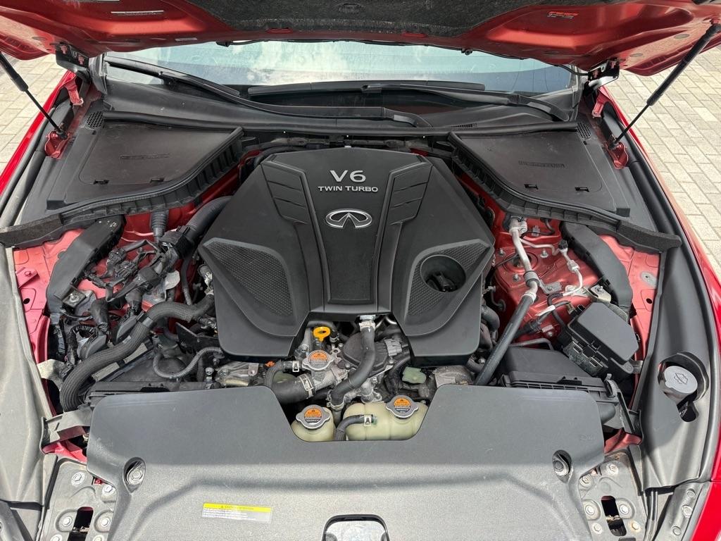 Infiniti Q50 LUXE AWD 2024