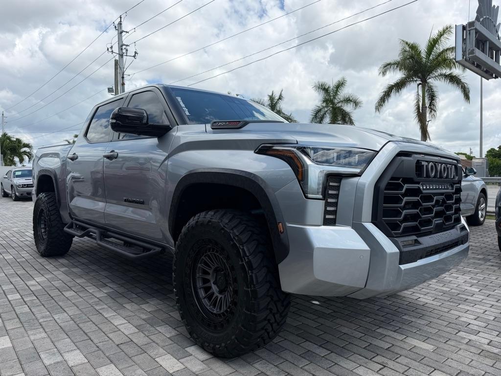 Toyota Tundra 4WD Limited CrewMax 5.5' Bed (Natl) 2024