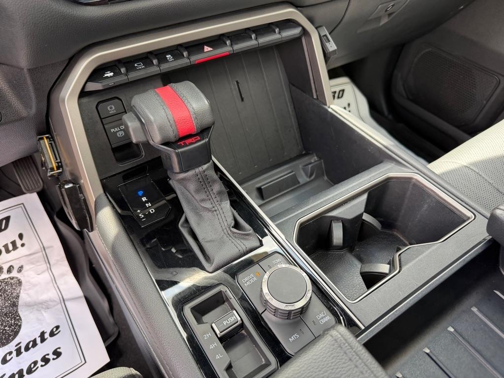 Toyota Tundra 4WD Limited CrewMax 5.5' Bed (Natl) 2024