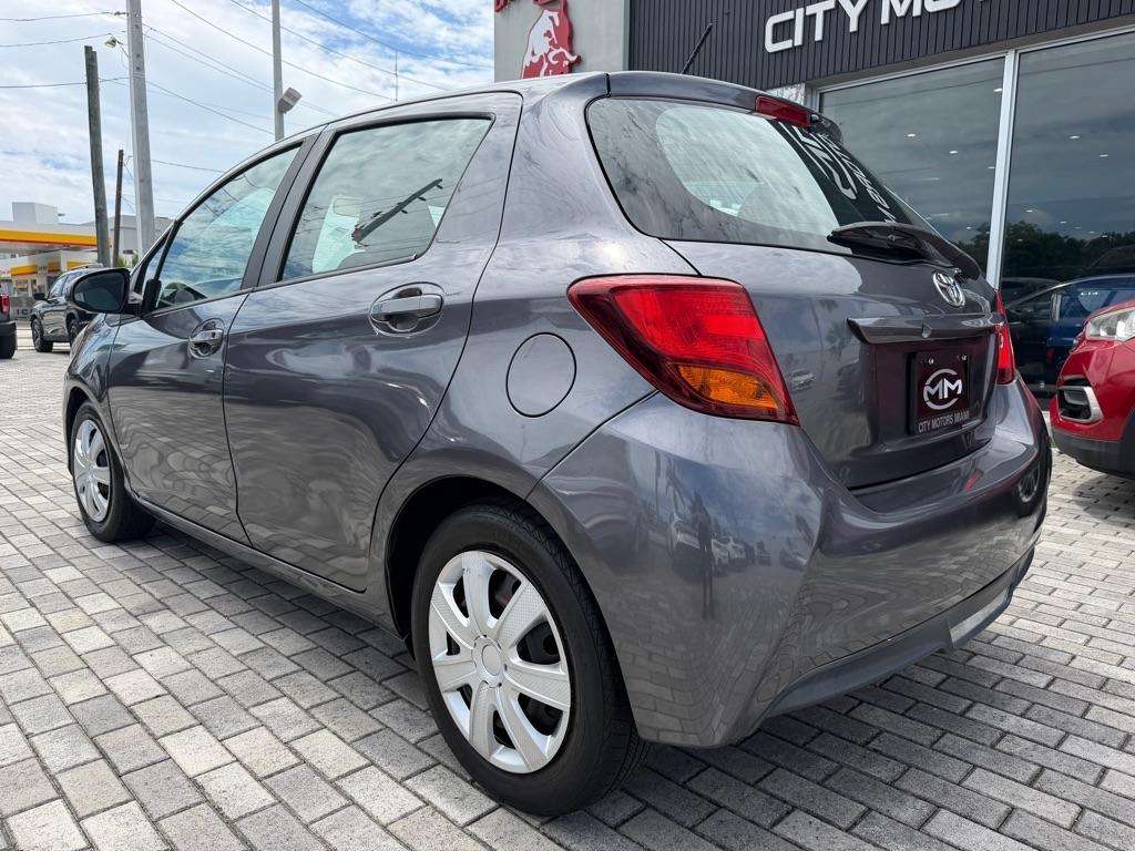 Toyota Yaris 5dr Liftback Auto L (Natl) 2015